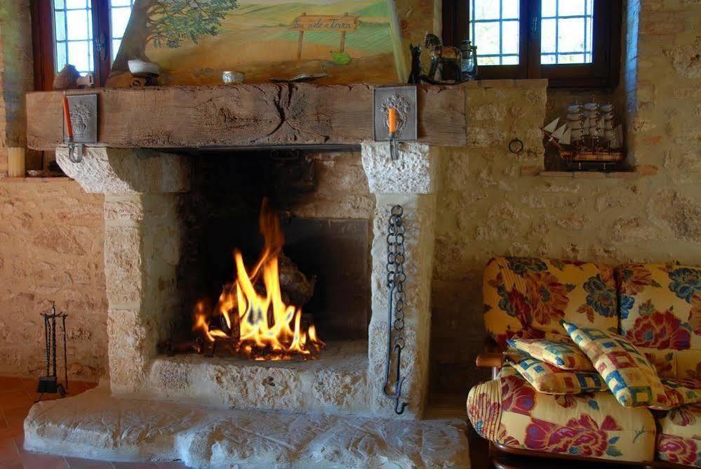 Апартаменты Agriturismo Bio Tra Cielo E Terra Grutti Экстерьер фото